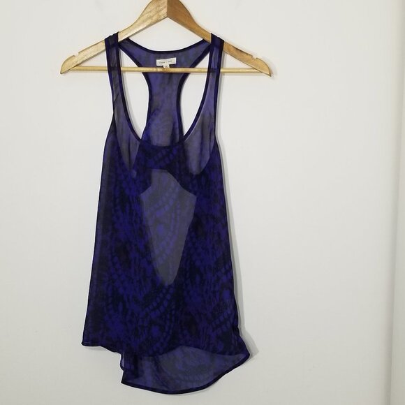 Silence + Noise Blue Red Snake Skin Pattern Scoop Neck Sheer Tank Top Size XS - Picture 1 of 8